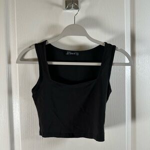 SHEIN Black Fitted Sleeveless Crop Tank Top